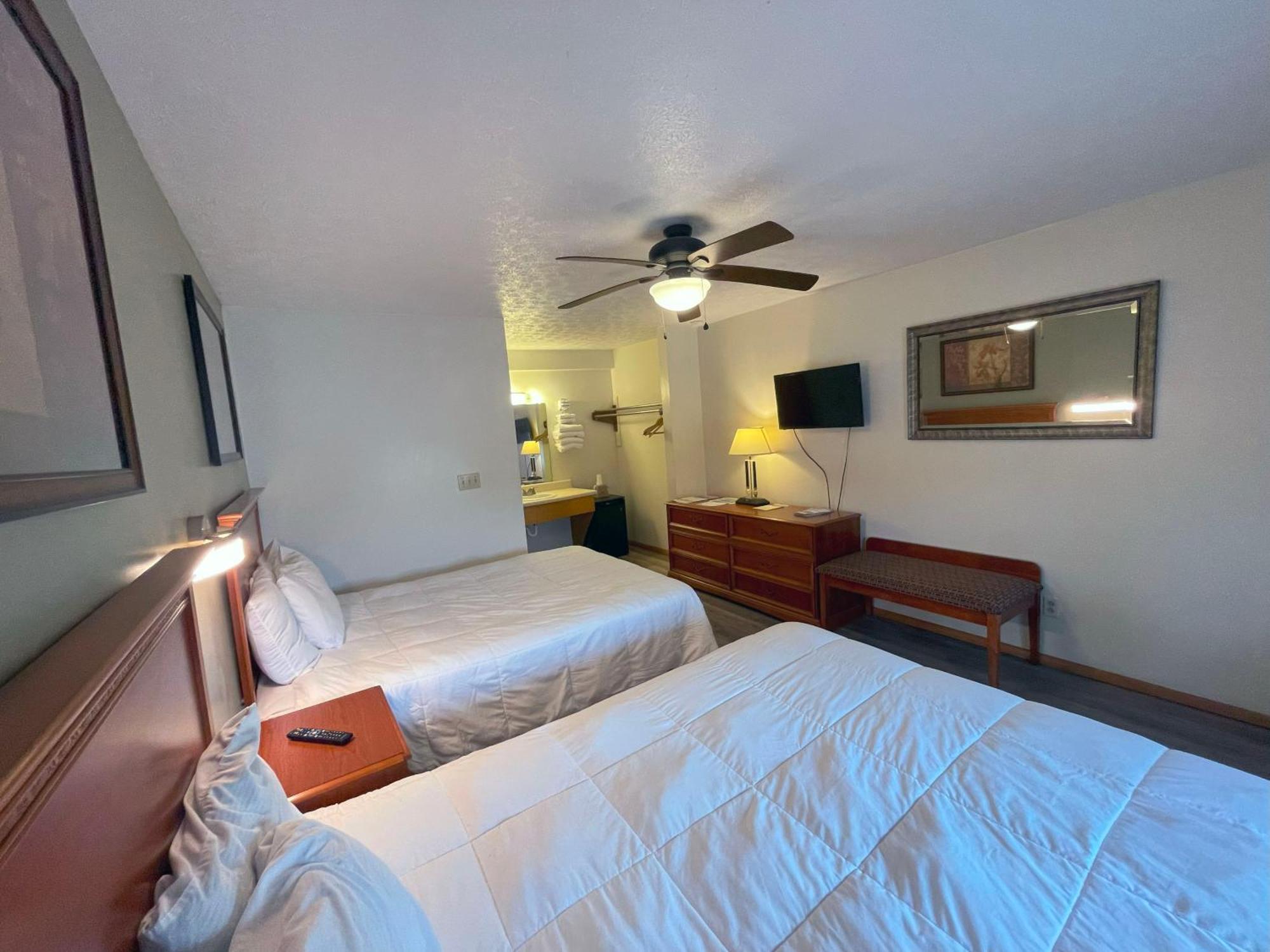 Plantation Motel Huron Extérieur photo